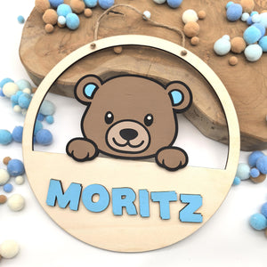 personalisiertes Teddy Türschild fürs Kinderzimmer, gefertigt in deinen Wunschfarben, Geschenk zur Taufe, Geburt, Kindergeburtstag