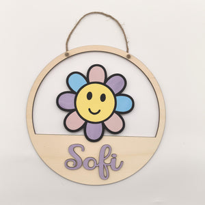 Blumen Türschild personalisiert fürs Kinderzimmer, gefertigt in Wunschfarben, Geschenk Taufe, Geburt, Kindergeburtstag, Daisy, Sonnenblume