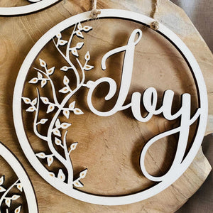 Filigranes, personalisiertes Namensschild, Türschild mit dezenten Zweigen im Boho Stil, Geschenk Baby, Geburt, Taufe, Kinderzimmerdeko