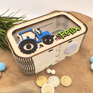 Traktor Spardose personalisiert mit Namen in Wunschfarben, Sparbüchse, Sparschwein, Geldgeschenk, Geschenk Geburt, Taufe, Geburtstag Trecker