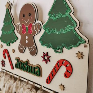 Lebkuchen Adventskalender aus Holz, personalisiert mit Wunschtext und in Wunschfarbe, Geschenkidee, Babys Weihnachten, Advent, Lebkuchenhaus