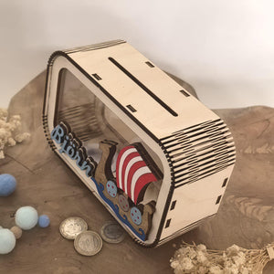 Spardose Wikinger personalisiert mit Namen in Wunschfarben, Sparbüchse, Sparschwein, Geldgeschenk, Geschenk Geburt, Taufe, Geburtstag,