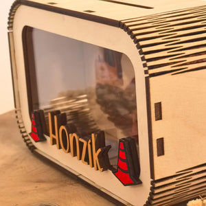 Spardose Bagger personalisiert mit Namen in Wunschfarben, Sparbüchse, Sparschwein, Geldgeschenk, Geschenk Geburt, Taufe, Geburtstag, Truck