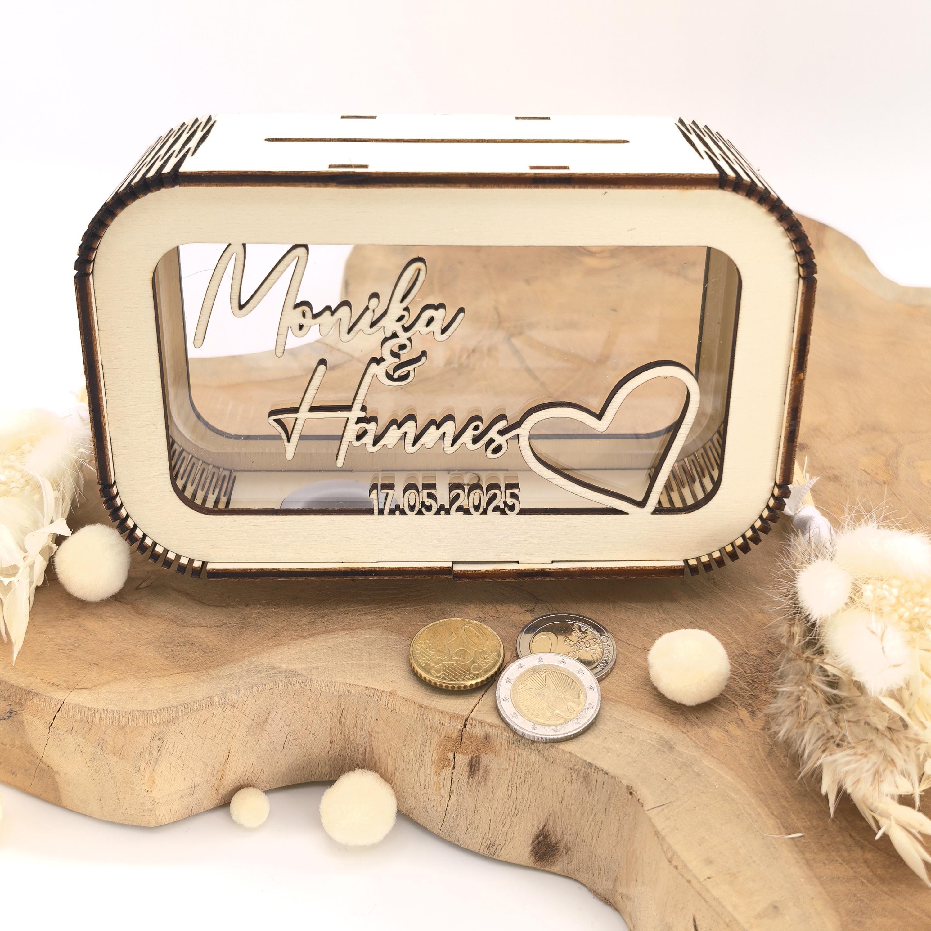 Spardose Hochzeitsgeschenk personalisiert mit Name und Datum, Geldgeschenk, Sparschwein Geburtstagsgeschenk Freundin Ehefrau Einzugsgeschenk