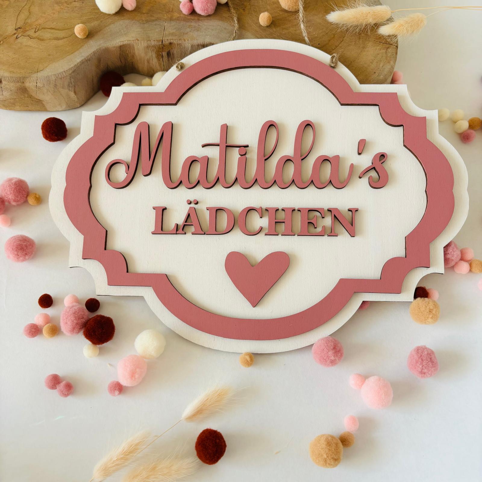 Süßes Namensschild für den Kaufladen, personalisiert mit Wunschtext und in deinen Wunschfarben, Kinderzimmer, Türschild, Namensschild