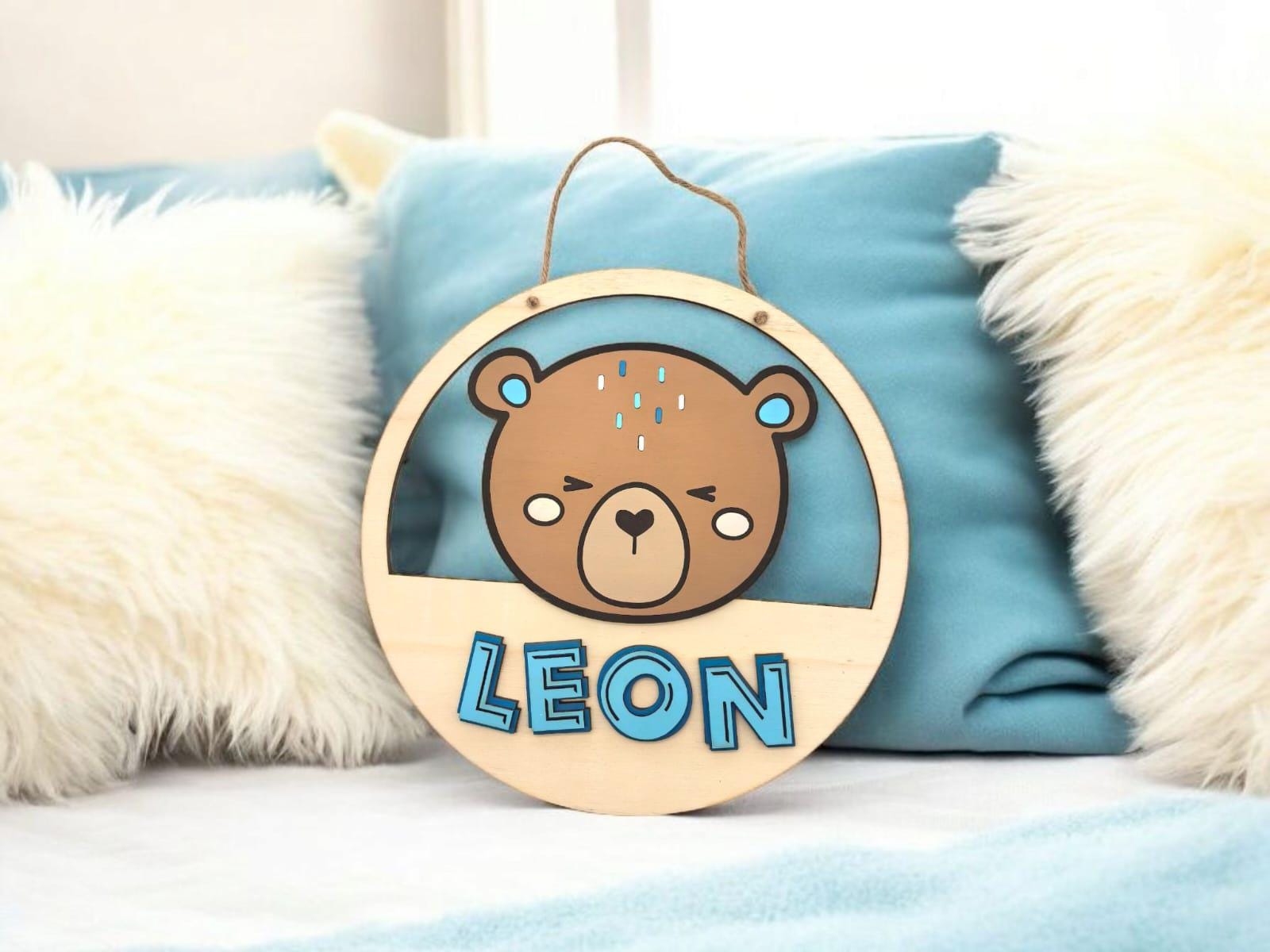 personalisiertes Teddy Türschild fürs Kinderzimmer, gefertigt in deinen Wunschfarben, Geschenk zur Taufe, Geburt, Kindergeburtstag