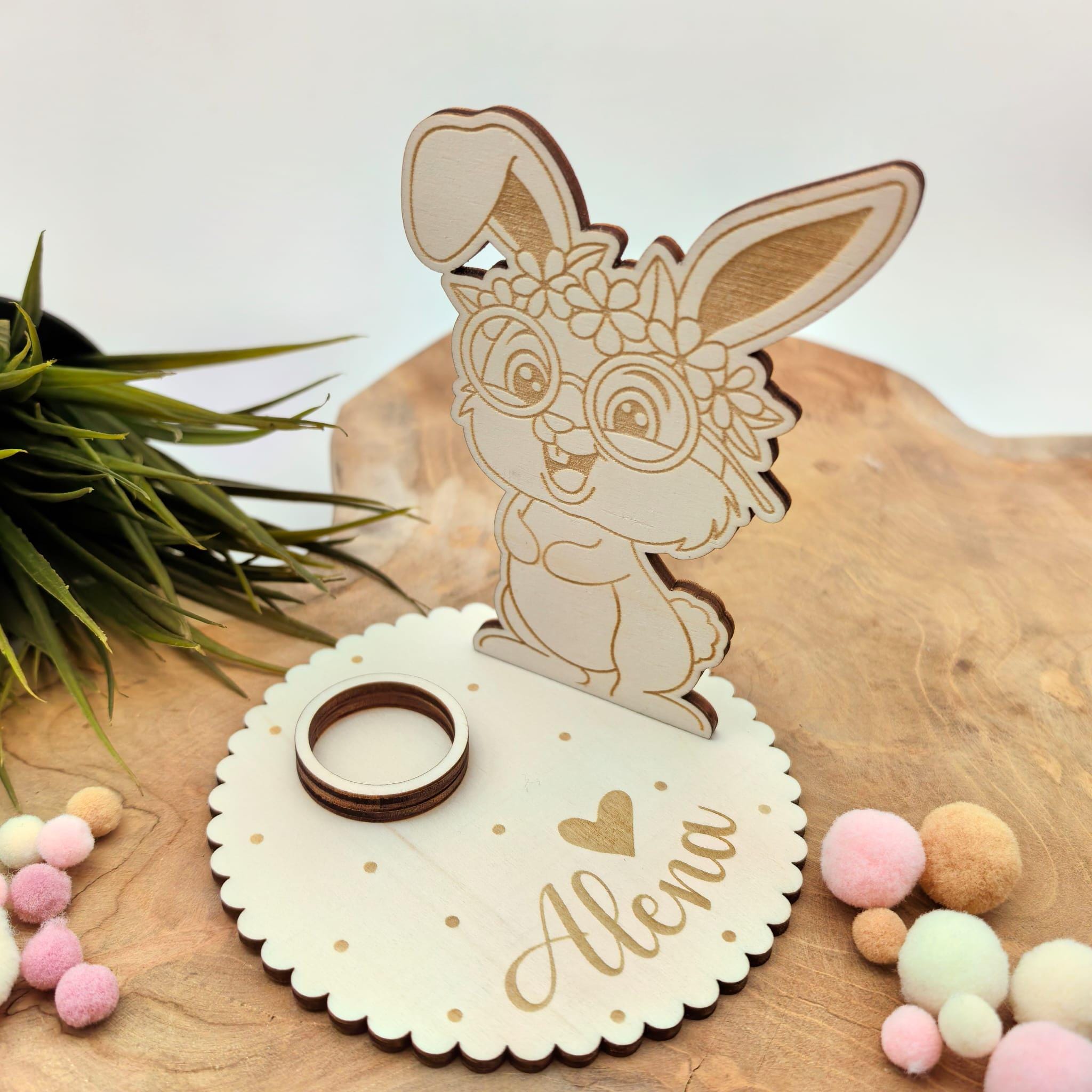 Ü-Ei Hase personalisiert aus Holz Halterung , Ostern, Geschenk, Ostergeschenk, Überraschungsei, Ostergeschenk, Eierhalter, Ostergeschenk