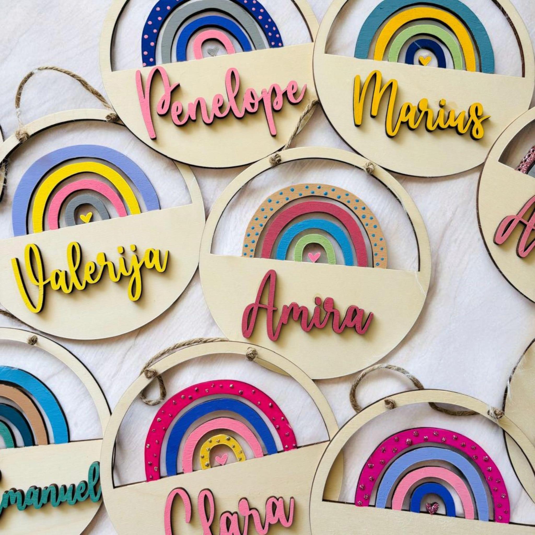 Regenbogen Türschild personalisiert, gefertigt in Wunschfarben, Geburtstagsgeschenk, Geschenk Taufe, Geburt, Kindergeburtstag, Namensschild