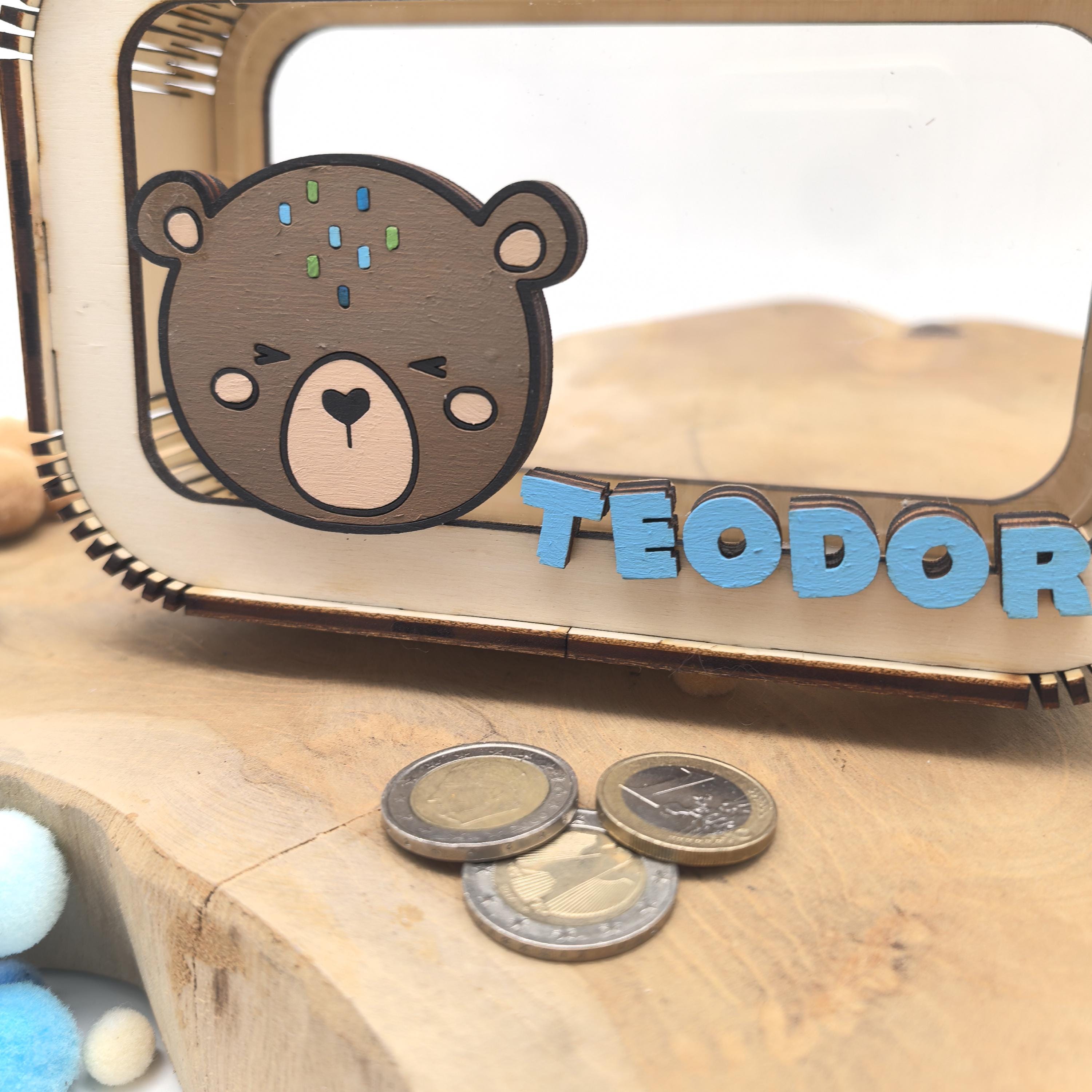 Bär Spardose personalisiert mit Namen in Wunschfarben, Sparbüchse, Sparschwein, Geldgeschenk, Geschenk Geburt, Taufe, Geburtstag, Teddy