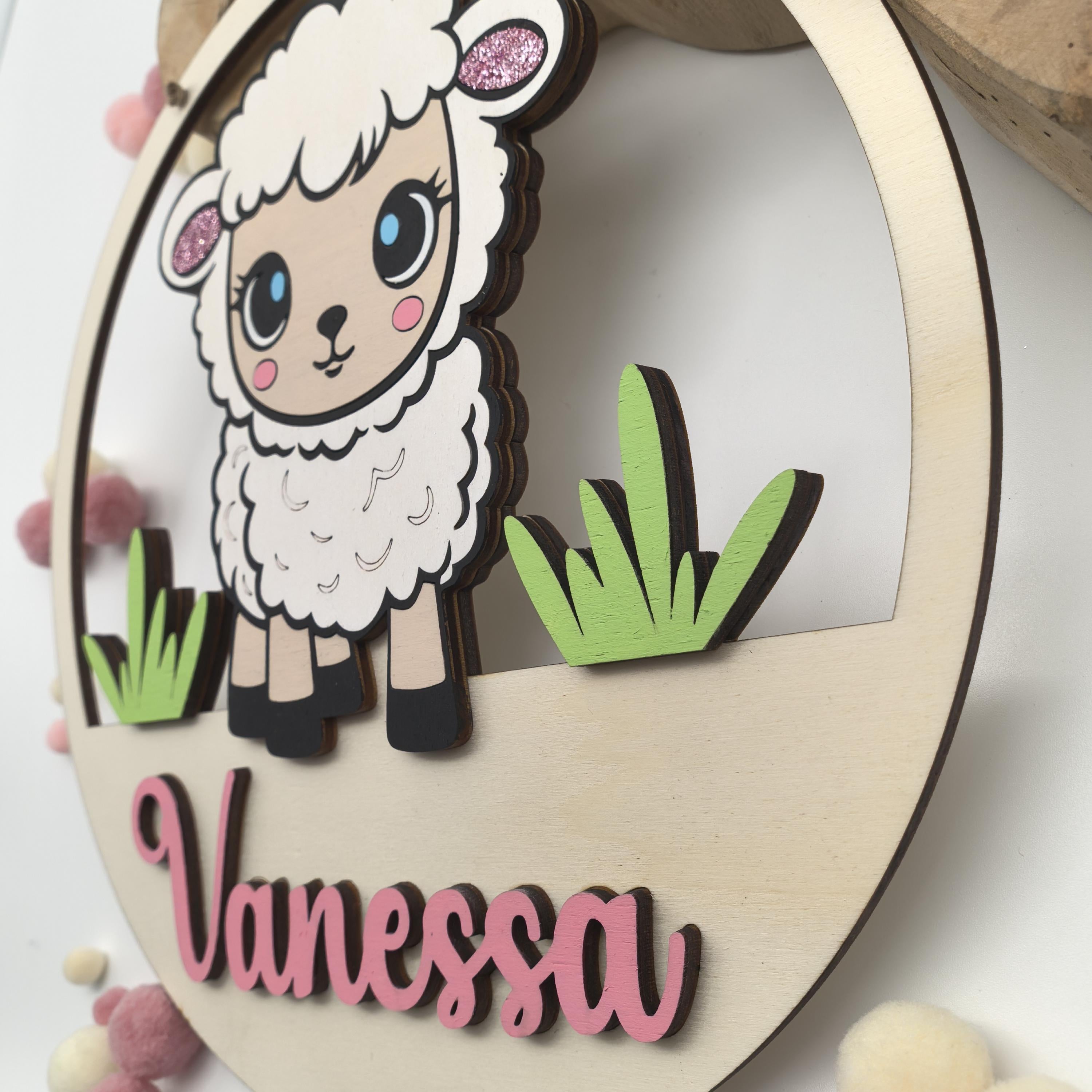 Süßes Schaf Türschild personalisiert fürs Kinderzimmer, gefertigt in Wunschfarben, Geschenk Taufe, Geburt, Kindergeburtstag, Schäfchen