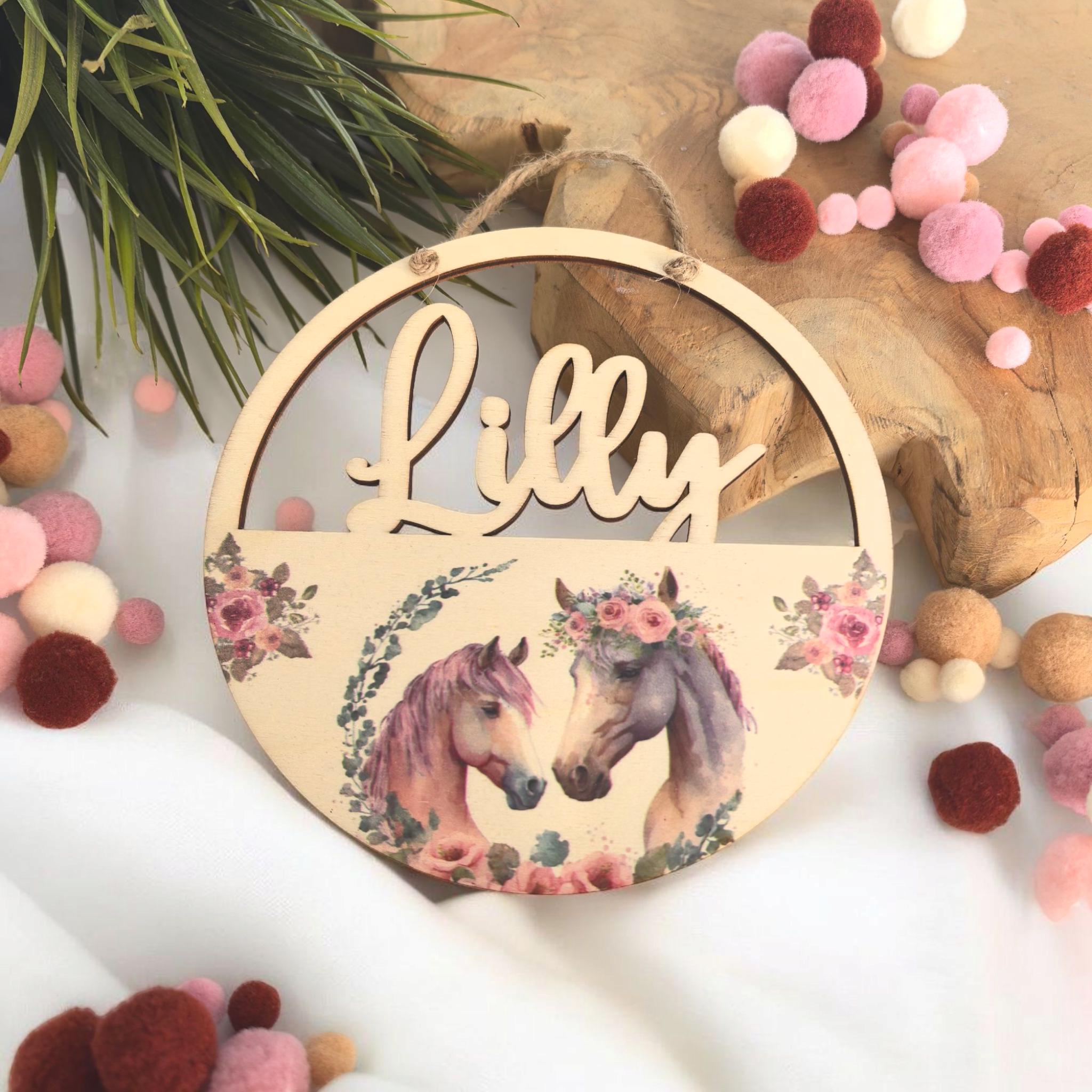 Türschild personalisiert fürs Kinderzimmer mit Pferd, gefertigt in Wunschfarben, Geschenk Taufe, Geburt, Kindergeburtstag, Namensschild