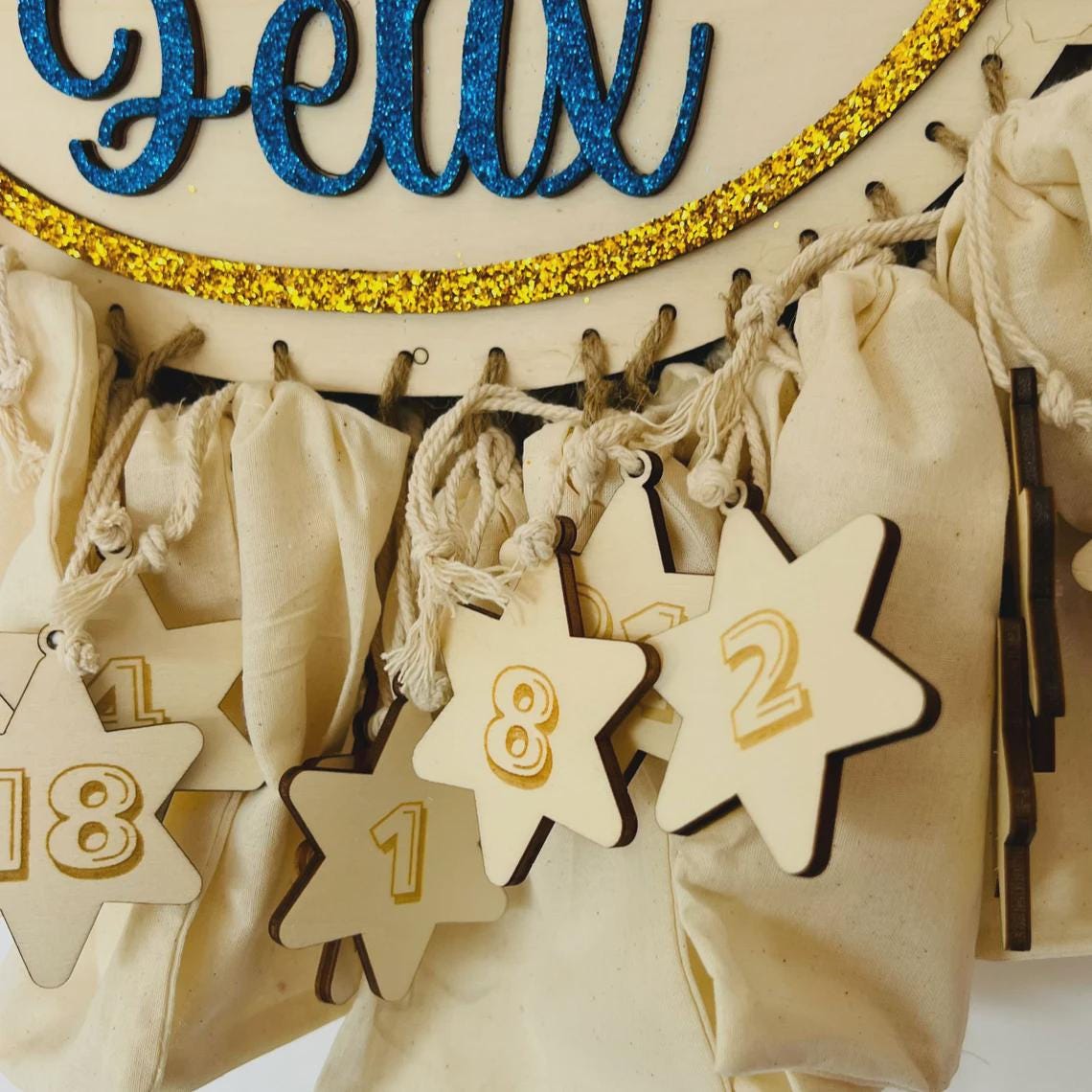 Adventskalender XXL Weihnachtszug aus Holz, personalisiert mit Wunschtext und in Wunschfarbe, Geschenkidee, Babys Weihnachten, Santa, Zug