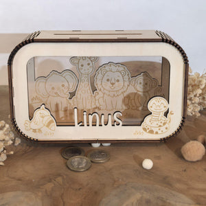 Spardose personalisiert mit Namen, Sparbüchse, Sparschwein, Geldgeschenk, Geschenk zur Geburt, Taufe, Geburtstag, Löwe Elefant Affe Safari