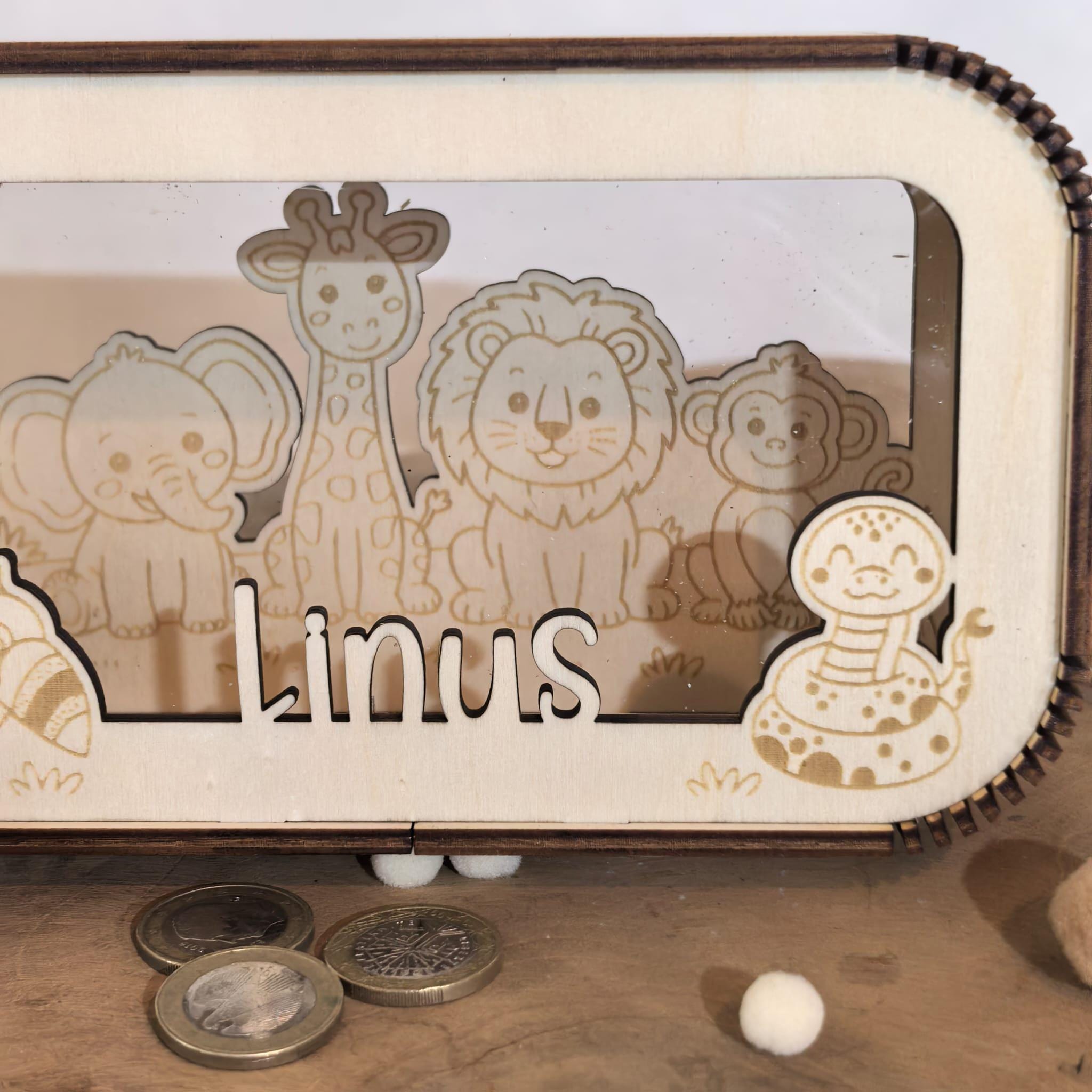 Spardose personalisiert mit Namen, Sparbüchse, Sparschwein, Geldgeschenk, Geschenk zur Geburt, Taufe, Geburtstag, Löwe Elefant Affe Safari