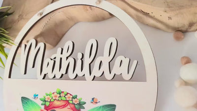 Türschild personalisiert fürs Kinderzimmer mit süßer Fee, Elfe, Waldfee, Geschenk Taufe, Geburt, Kindergeburtstag, Namensschild