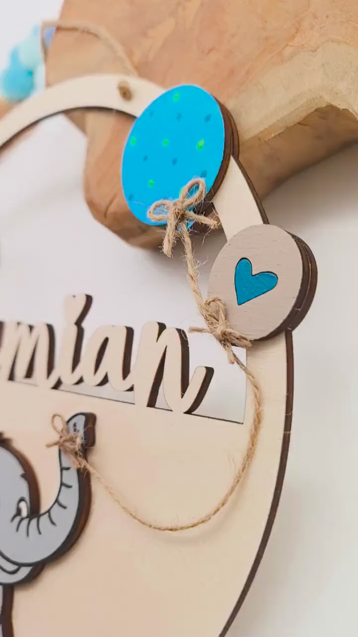 Türschild Elephant personalisiert fürs Kinderzimmer, gefertigt in Wunschfarben, Geschenk Taufe, Geburt Kindergeburtstag Trecker Namensschild