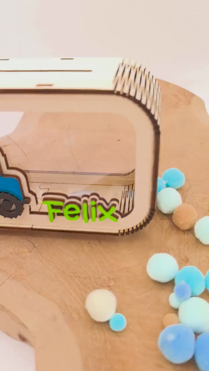 Traktor Spardose personalisiert mit Namen in Wunschfarben, Sparbüchse, Sparschwein, Geldgeschenk, Geschenk Geburt, Taufe, Geburtstag Trecker