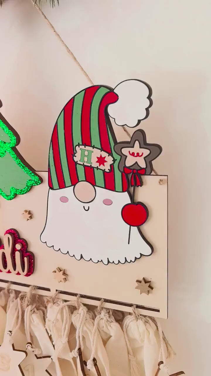 XXL Wichtel Adventskalender personalisiert mit Wunschtext und in Wunschfarben, Geschenkidee, Babys Weihnachten, Advent, Rentier, Santa