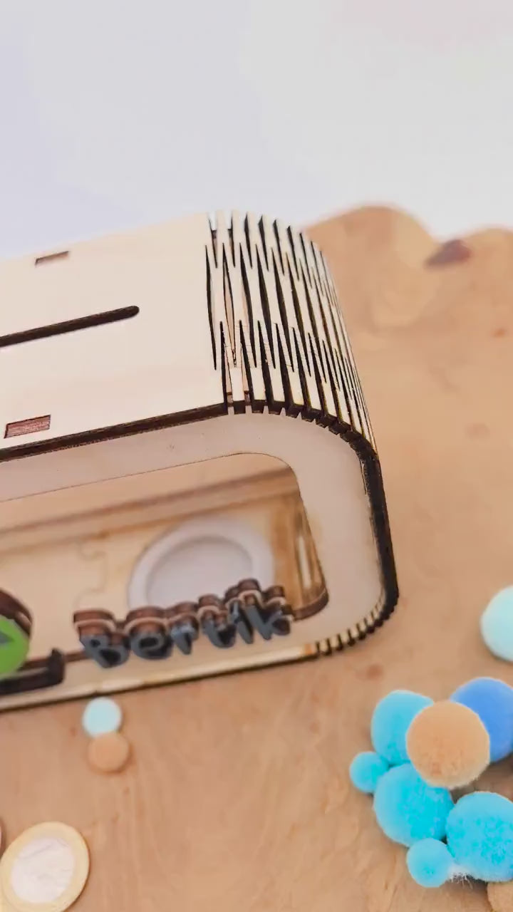 Hubschrauber Spardose personalisiert mit Namen in Wunschfarben, Sparbüchse, Sparschwein, Geldgeschenk, Geschenk Geburt, Taufe, Geburtstag